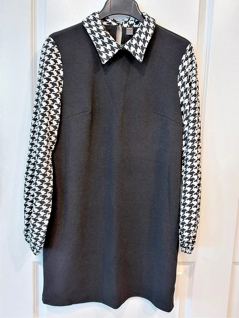 SHEIN Black & White Geometric Mini Dress Size Medium